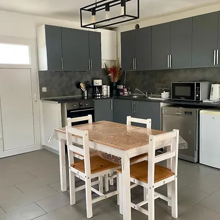 Serenity Dans Propriete Avec Jardin, Terrasse, Wifi, Piscine Et Parking Entre Beziers Et Pezenas