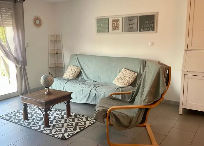 Serenity Dans Propriete Avec Jardin, Terrasse, Wifi, Piscine Et Parking Entre Beziers Et Pezenas